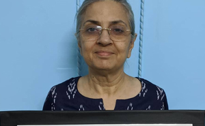 Indian Mom Goes Viral After Son Convinces Her To Put Her Worldly Wisdom On Signs And Share It On IG (30 Pics)