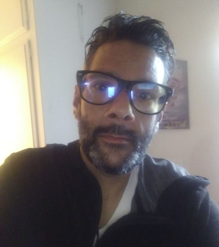 Mighty Ducks star Shaun Weiss pictured in sober-living home