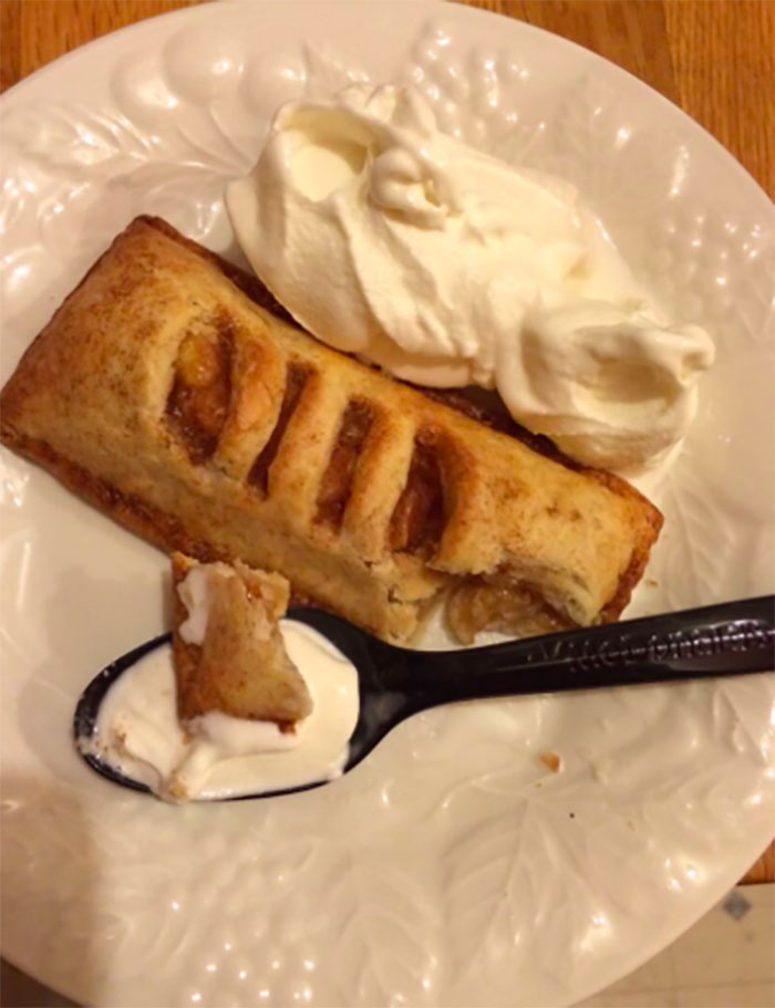 Make Your Apple Pie A Little Bit Fancier By Adding Some Soft Serve On The Side