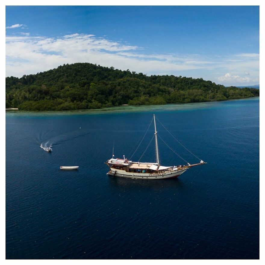 liveaboard Diving For Holiday