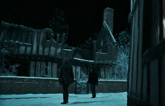 When Visiting His Home In Godric’s Hollow, Harry Actually Saw A Sign There With Graffiti On It Expressing Support For Him