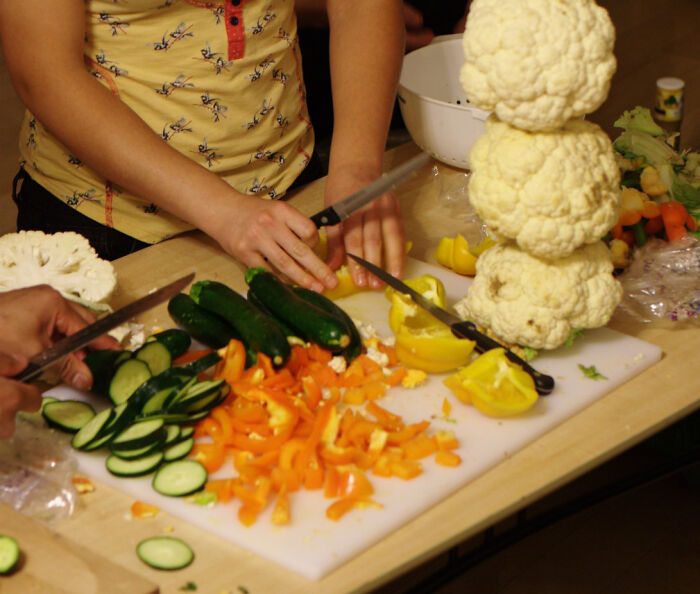Culinary Grads Share Tips They Didn't Learn In School But Find Very Useful (30 Tips)