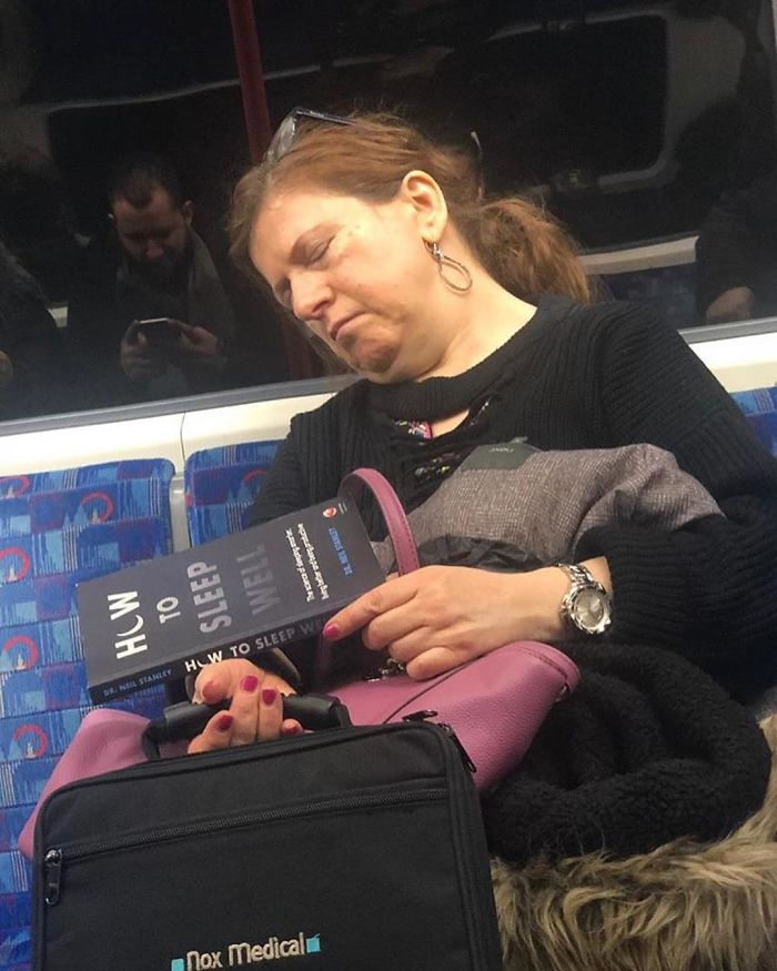 Subway-Commute-Book-Reading