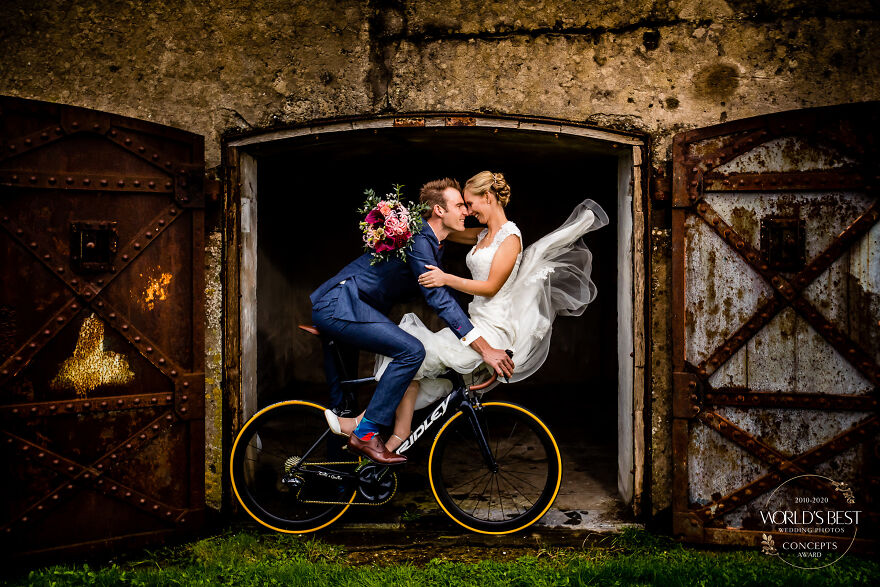 This Awe-Inspiring Capture Of A Famous Cyclist And His Bride By Eppel Fotografie