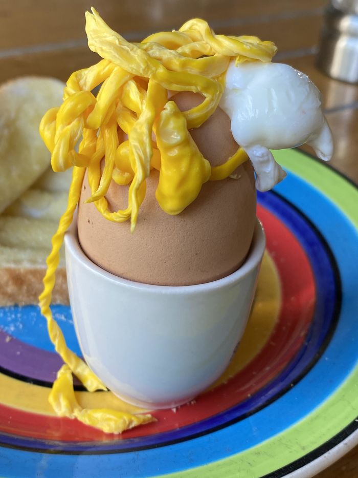 Boiled An Egg This Morning And I Think Something Went Horribly Wrong