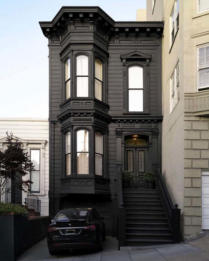San Francisco Black Victorian