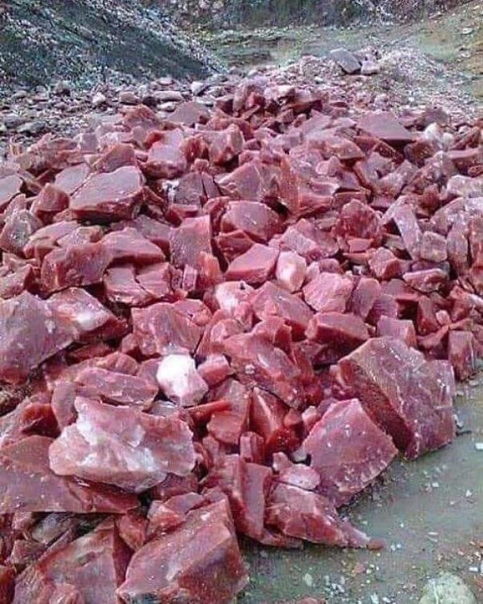 This Rosso Levanto Marble Looks Like Raw Meat
