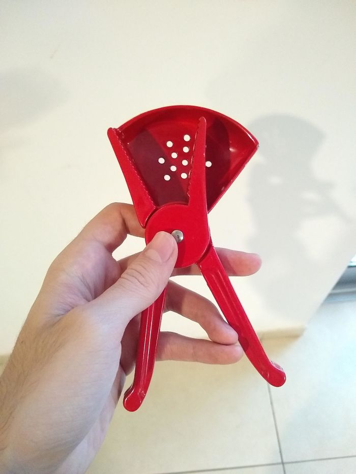 This Weird Tweezers. Probably A Kitchen Tool.
