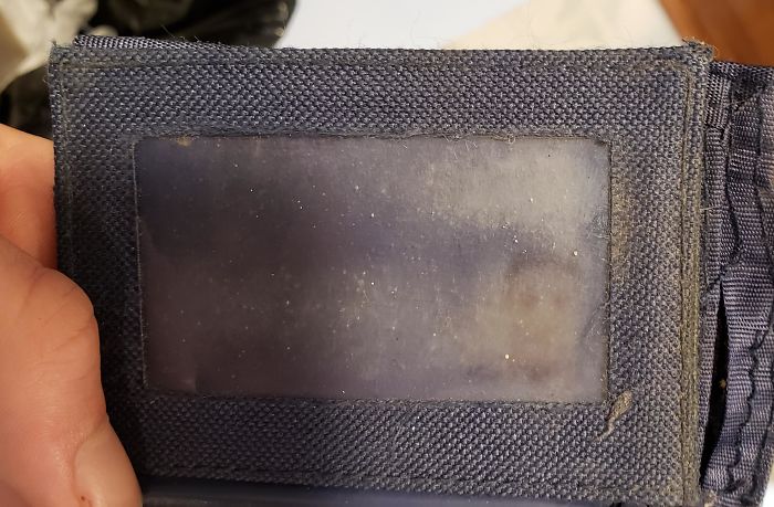 What Happens If You Keep Your Driver's License Photo In The Same Wallet For A Long Time