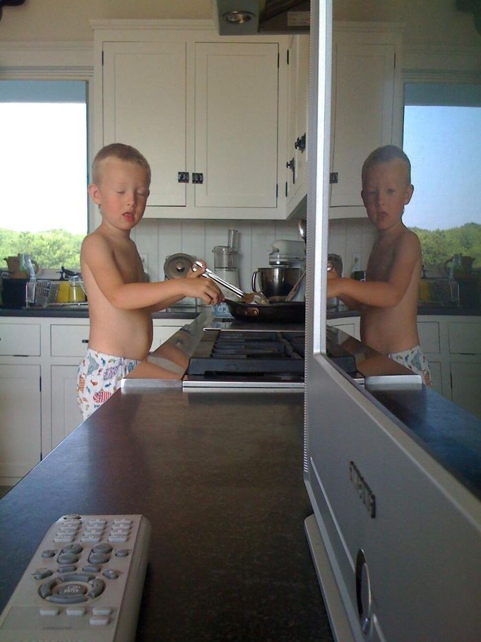What Happens If You Blink Faster Than The Shutter On Your Camera