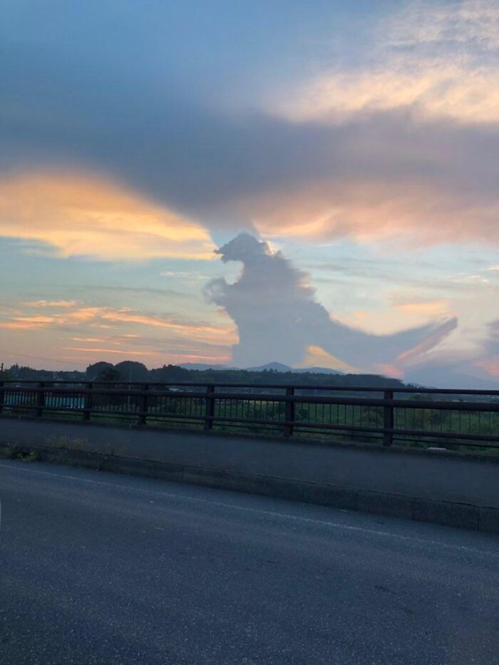 Nube Godzilla 