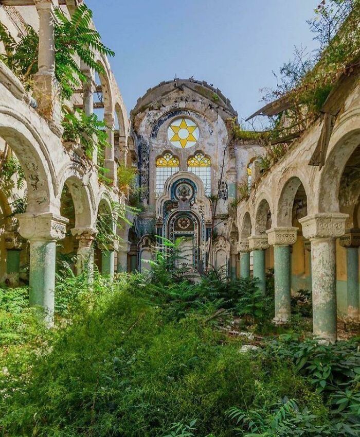 Sinagoga abandonada