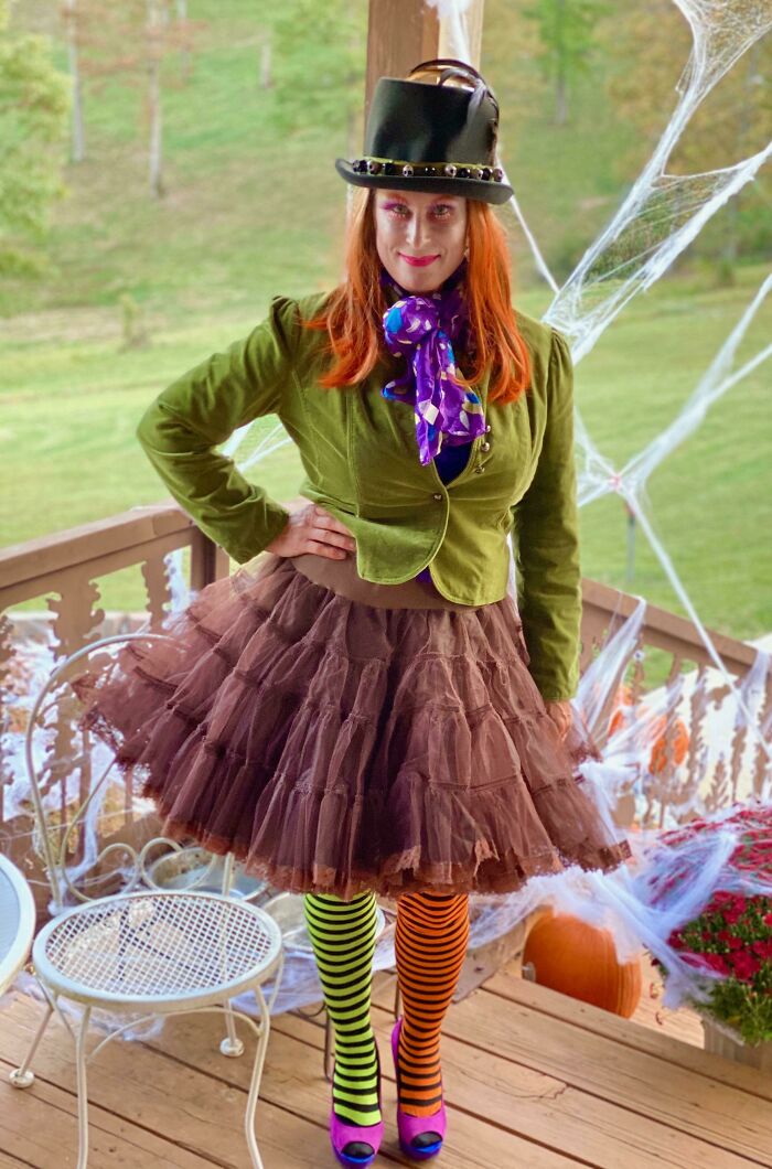 My Mom Nailed The Mad Hatter Look This Year With Her Thrift Store Costume