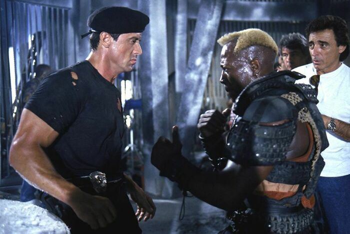 Demolition Man (1993): Wesley Snipes (Black Belt In Shotokan And Haptiko) Moved So Fast During Fight Scenes That The Filmmakers Had To Ask Him To Slow Down, Or All The Cameras Would Capture - And The Audience Would See - Was A Blur