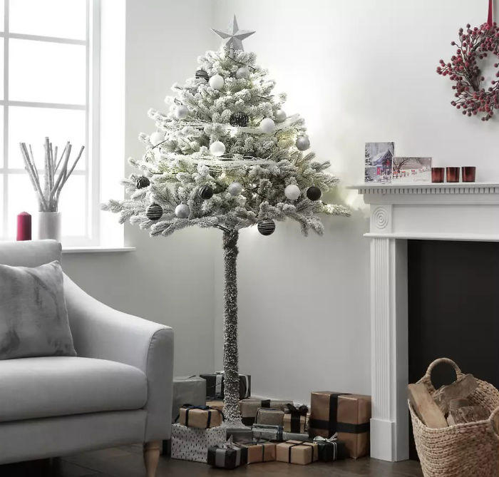 You Can Now Buy A ‘Half Christmas Tree’ If You Hate Decorating The Back And Want To Save Space