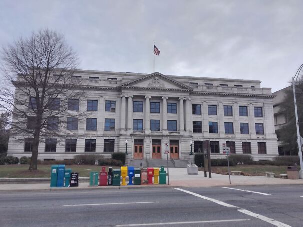 Guilford_County_Courthouse-5f8f765c45129.jpg