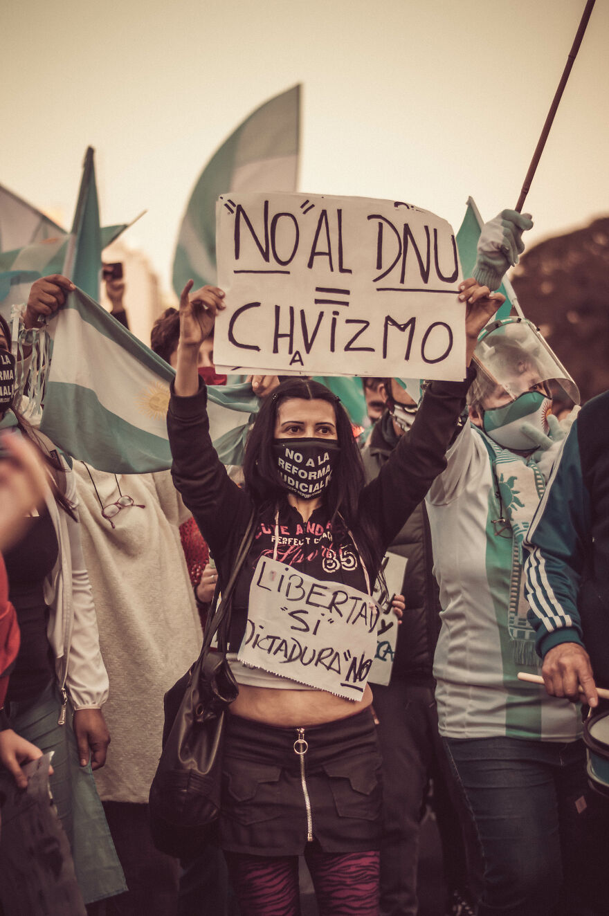 I Photographed Argentina's March Against Government Decisions In 2020
