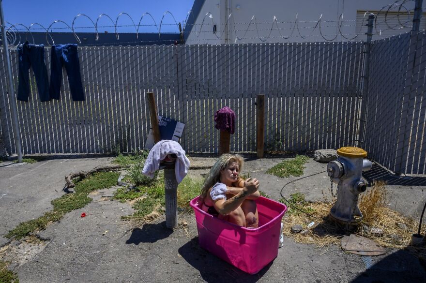 USA Poverty (Honorable Mention In Documentary & Photojournalism Category)