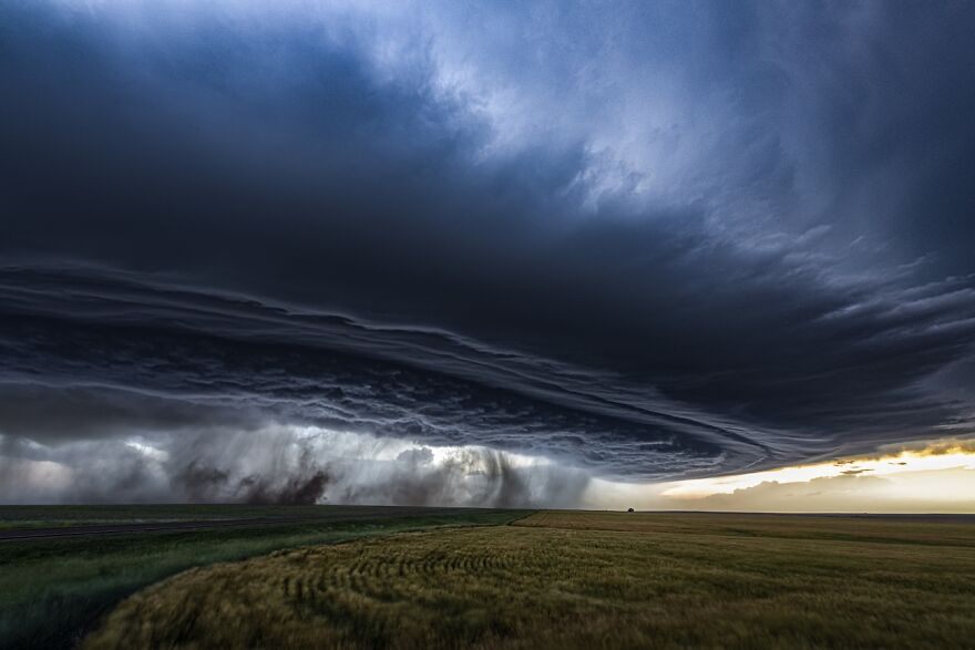 Weather Vacuum (Honorable Mention In The Beauty Of Nature Category)