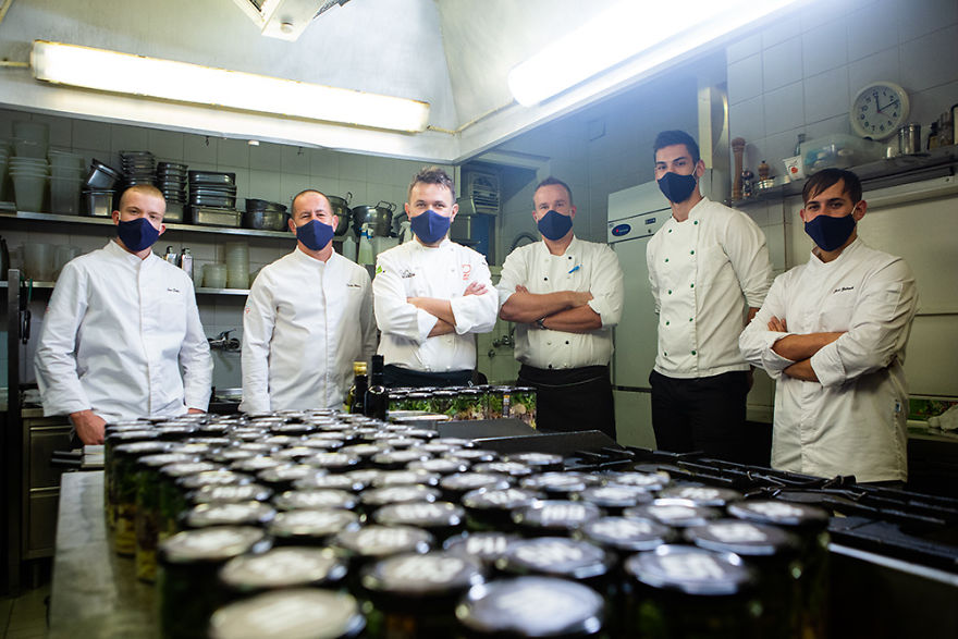 This Chef Demonstrates That On Average, A Slovenian Wastes More Than 250 Potential Meals In A Year