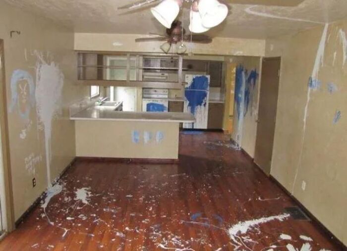 Terrible Real Estate Agent Photos
