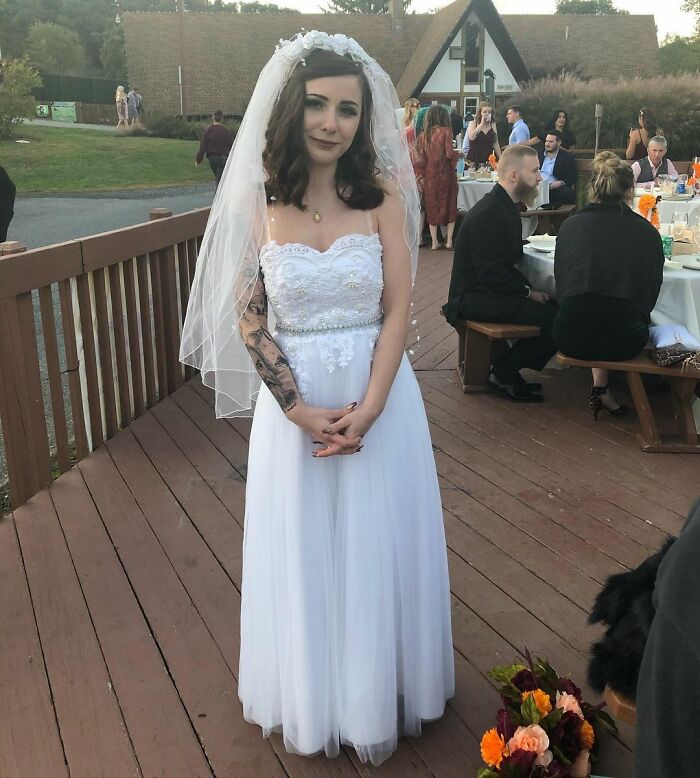 She Created Her 2020 Dress Masterpiece From Her Mother’s Wedding Dress