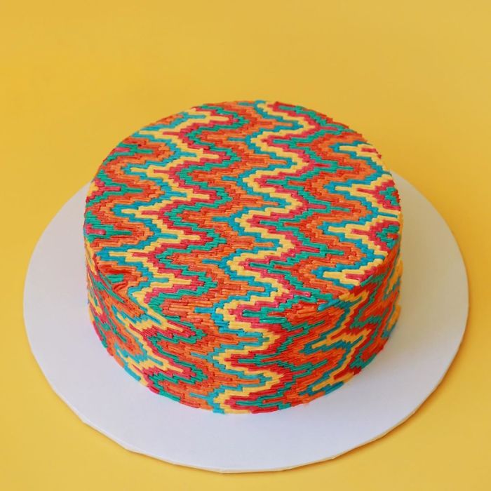 LA-Based Baker Creates Stunning Cakes That Look Like Fancy Persian Rugs