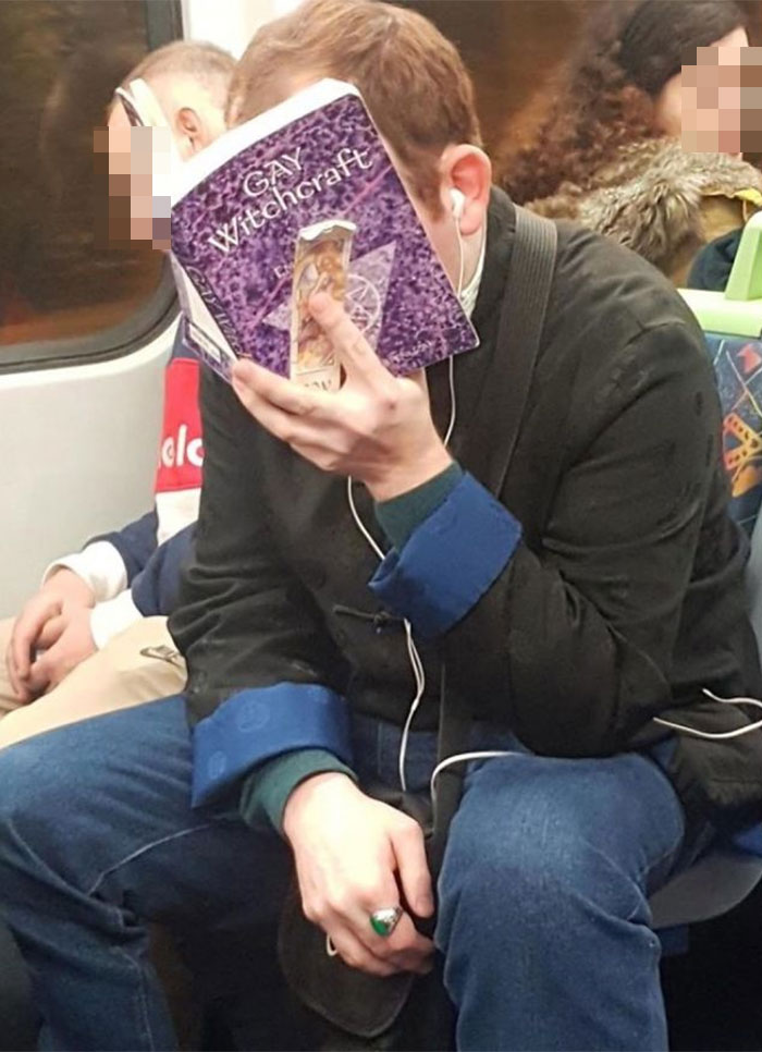 30 Times Commuters Saw Others Reading Such Strange Books While On The Subway, They Just Had To Document It