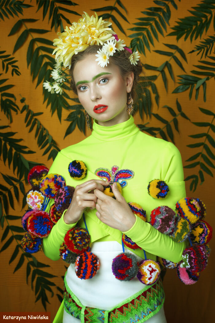 Katarzyna Niwinska's 'Rainbow Frida' Photosession
