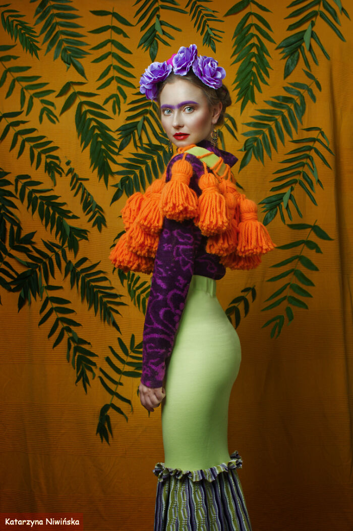 Katarzyna Niwinska's 'Rainbow Frida' Photosession
