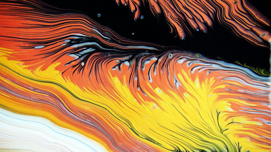 Traveling Split Cup Pour With Metallic Paints ~ Acrylic Pour Painting ~ #staycreative Traveling Split Cup Pour With Metallic Paints ~ Acrylic Pour Painting ~ #staycreative