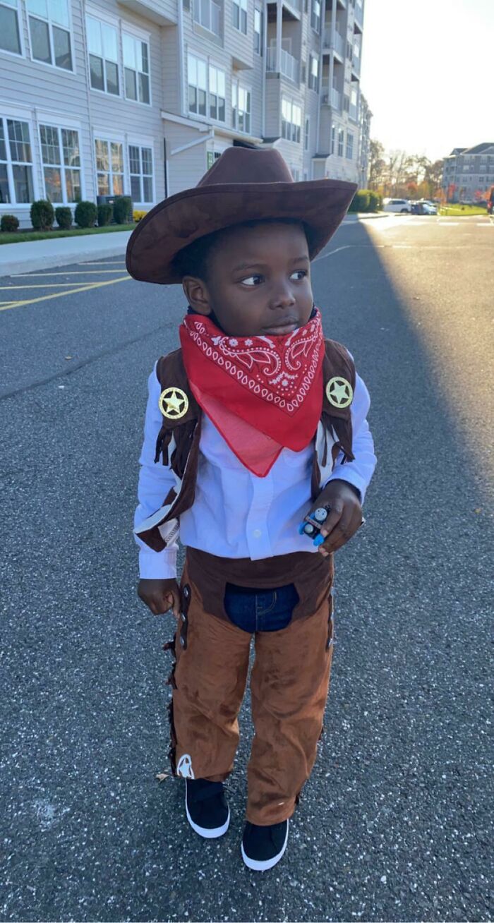 My 3year Old Nephew As A Cowboy Today! Only Did Trick Or Treat At My House But Still Dressed Up