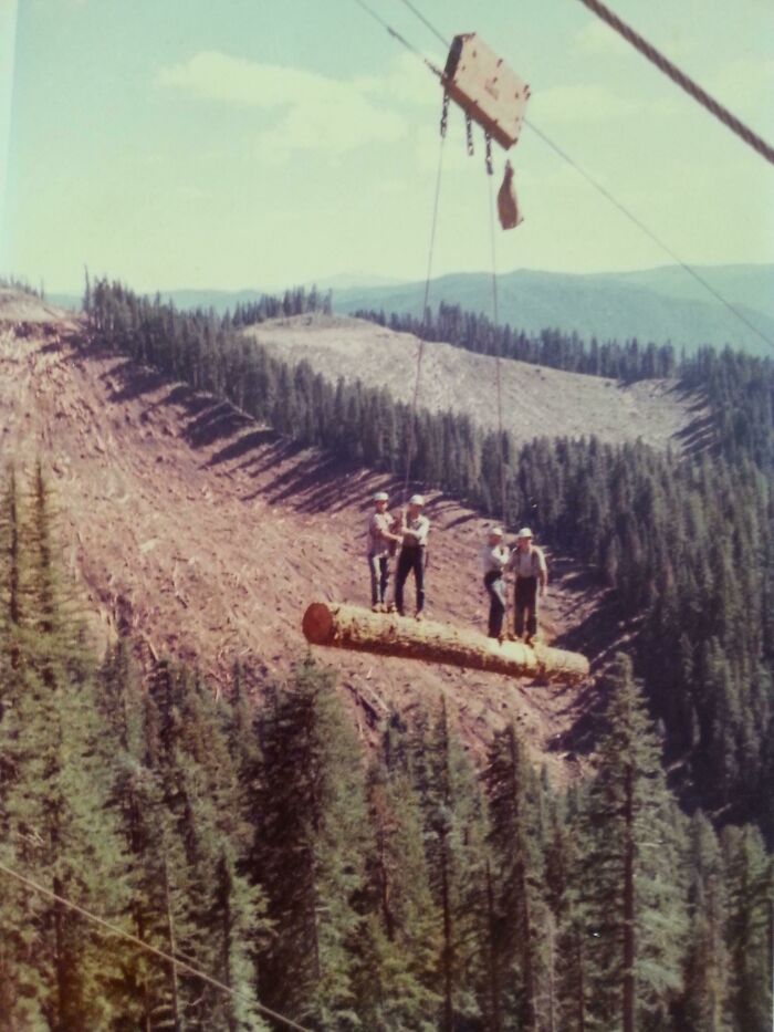 Transporte de troncos (Oregón, 1973)