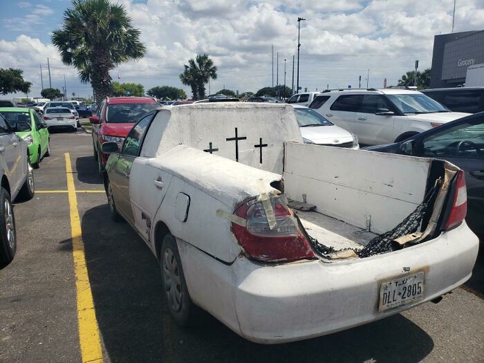 Someone Turned Their Car Into A Truck
