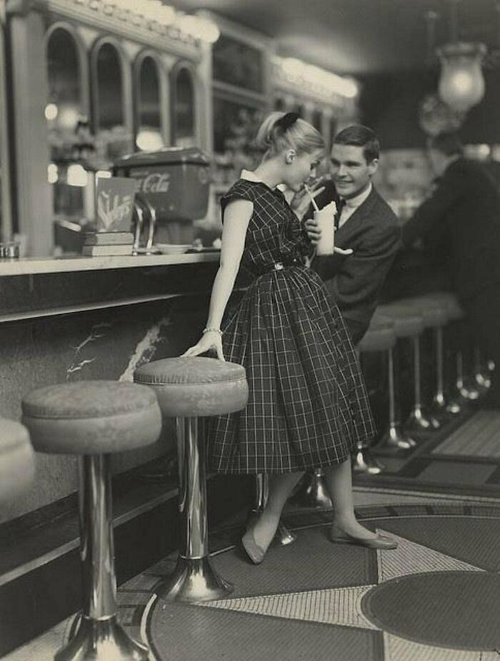 Teenage Dating In Diner, 1950s, The States