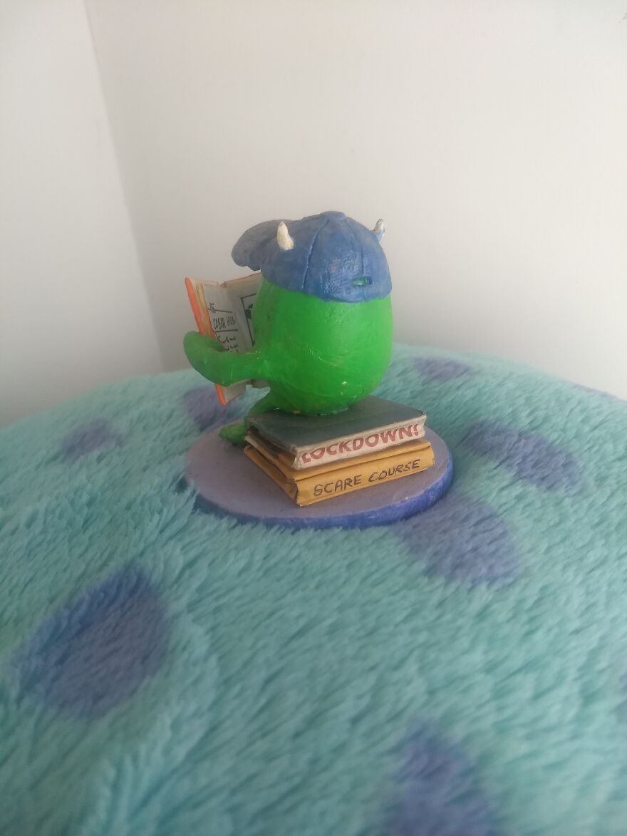 An Artist Who Make Handmade Sculptures Out Of Compound Resin During His Lockdown An Artist Who Make Handmade Sculptures Out Of Compound Resin During His Lockdown