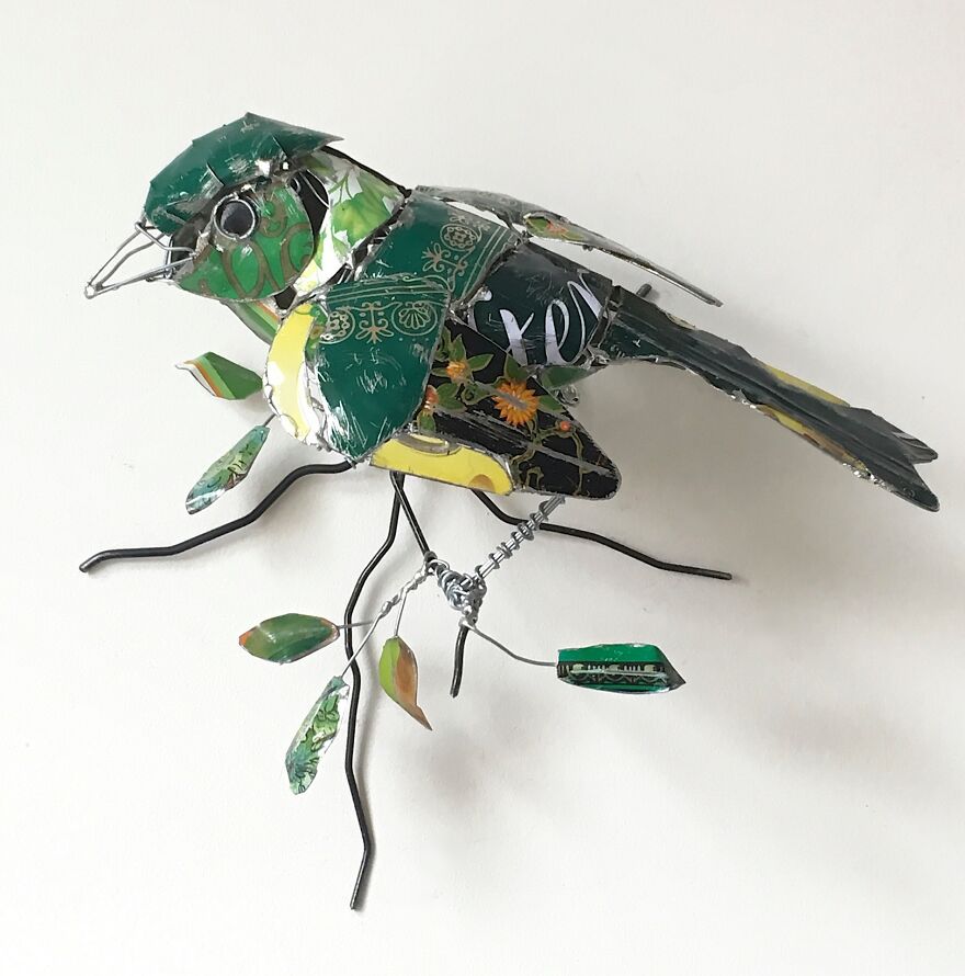 Recycled-Materials-Animal-Sculptures-Metal-Fabric-Barbara-Franc