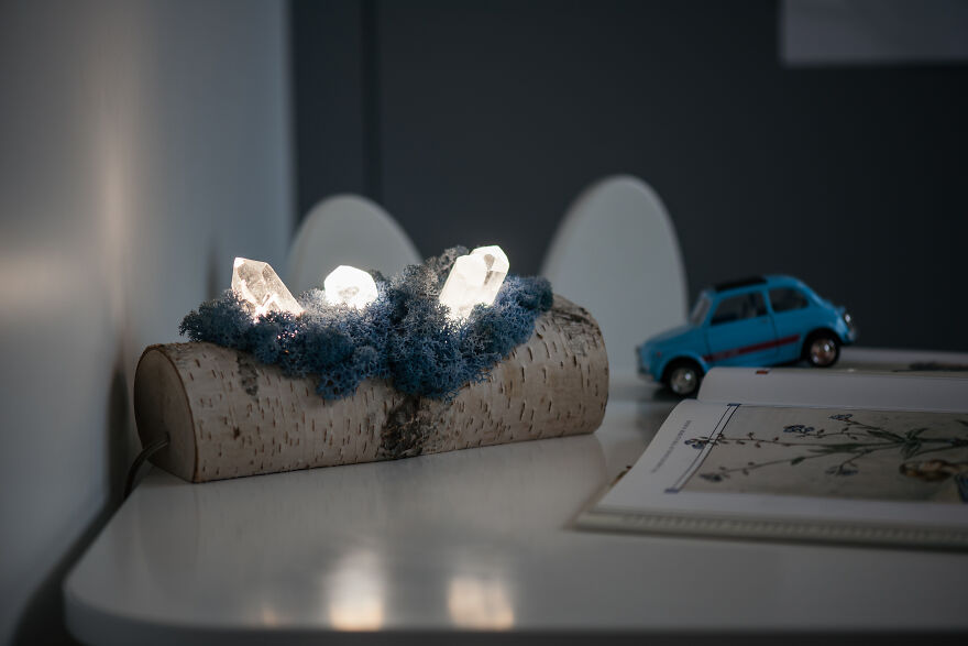 We Craft Unique Night Lamps From Glowing Crystals On Mossy Logs (23 Pics)