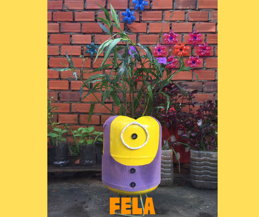 Making Minions - Refrigerant Gas Tanks
