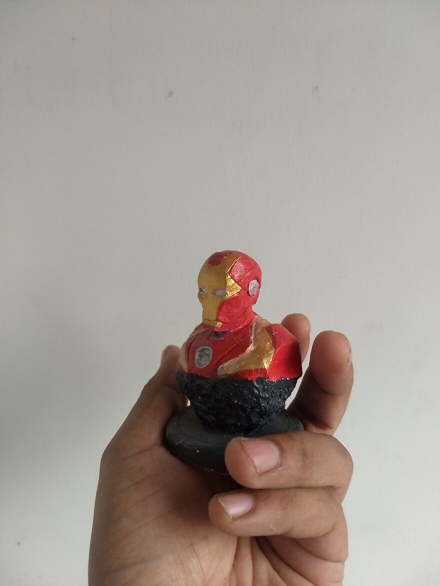 An Artist Who Make Handmade Sculptures Out Of Compound Resin During His Lockdown An Artist Who Make Handmade Sculptures Out Of Compound Resin During His Lockdown
