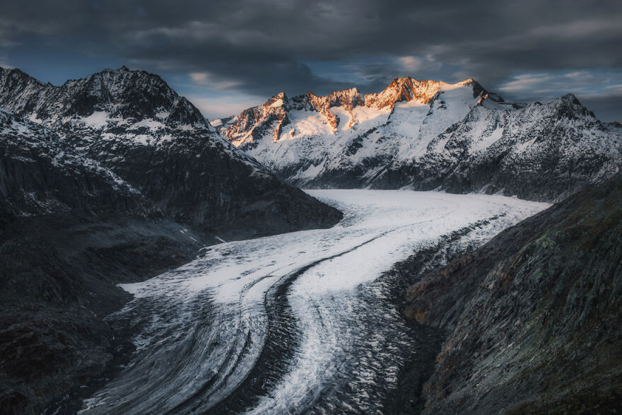 This Autumn I Was Walking Along The Largest Glacier Of The Alps For A Couple Of Days And That Was The Most Beautiful Experience In My Life. Take A Look At The Natural Titan - The Aletsch Glacier.