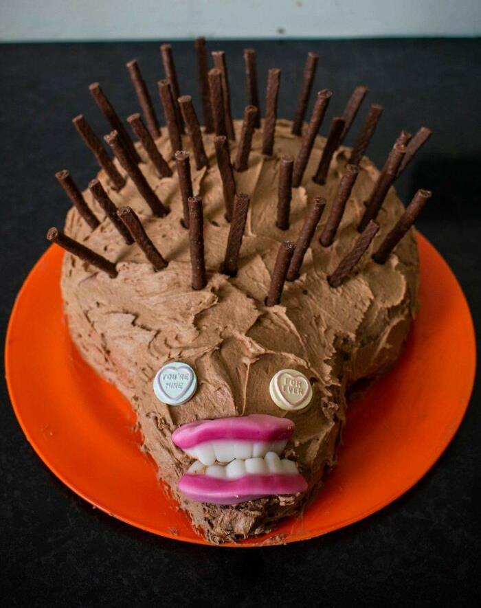 74 Times People Tried To Make A Hedgehog Cake And Failed Miserably ...