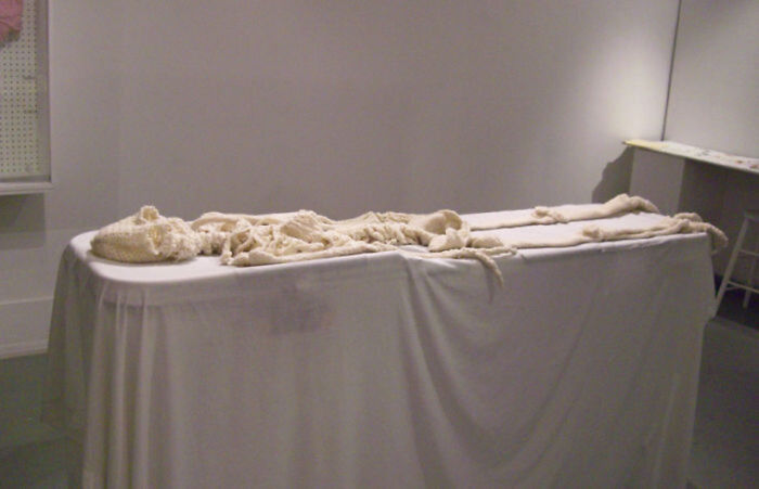 That Is The Life-Size Anatomically Right Skeleton With Detachable Organs Crocheted In 7 Months By Canadian Artist !