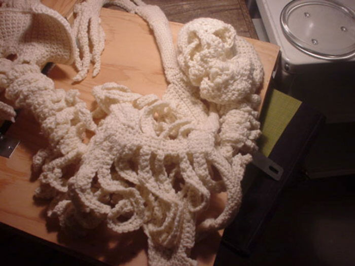 That Is The Life-Size Anatomically Right Skeleton With Detachable Organs Crocheted In 7 Months By Canadian Artist !
