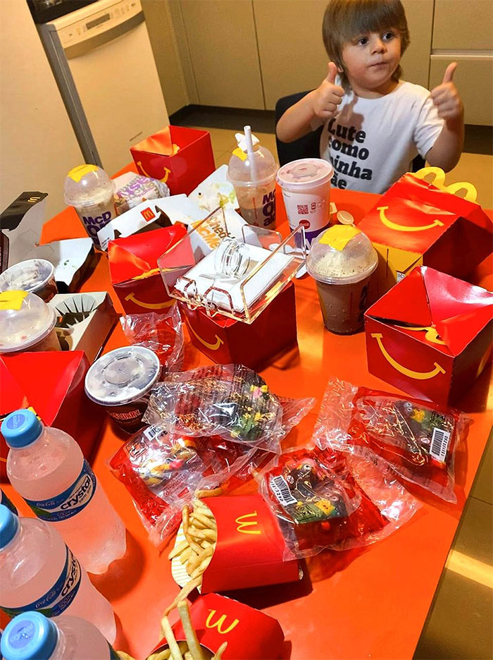 Toddler Borrows His Mom's Phone And Treats Himself To $100 Worth Of McDonald's