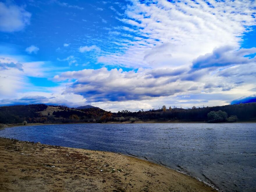 Beautiful Sky Pictures Over Dubravka Dam
