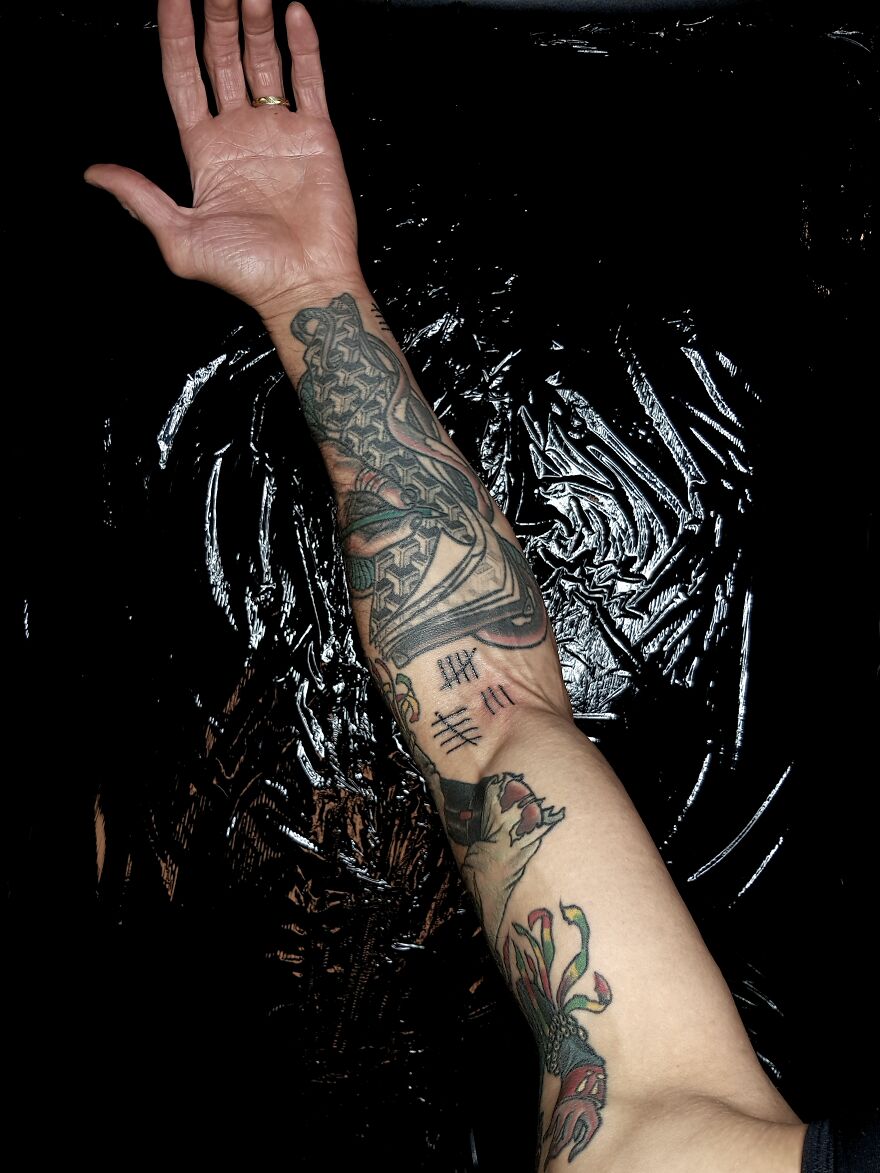Socially Distanced Tattooing Socially Distanced Tattooing