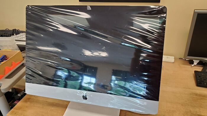 Customer Brought In This Imac For Not Powering On... This Is How He Apparently Uses It