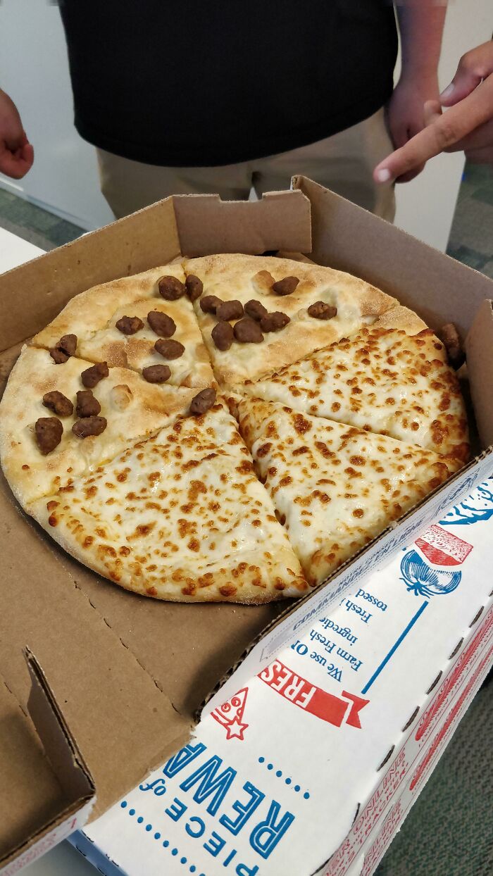 Co-Worker Ordered This Monstrosity For Our Pizza Lunch