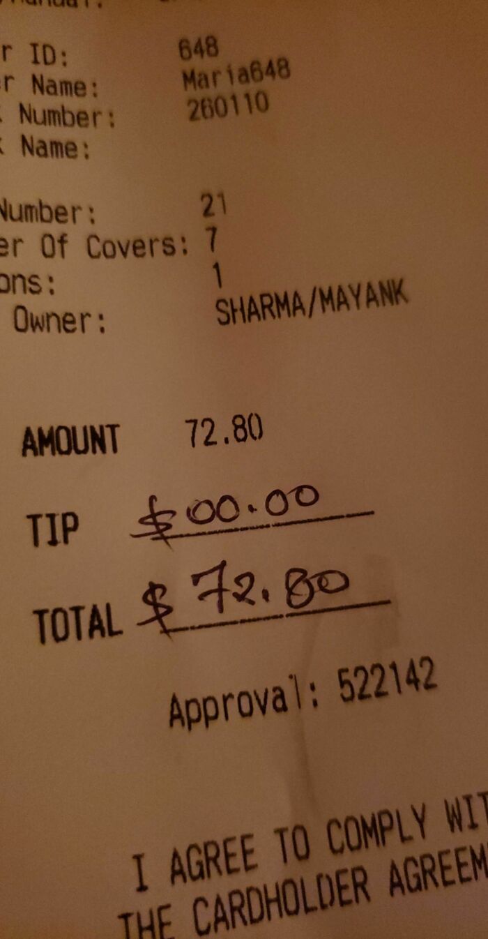 Table Of 7 That Came In 30 Minutes Before Close They Were The Last Table In The Restaurant And Got Everything They Asked For From Me This Is How They Repaid That Service